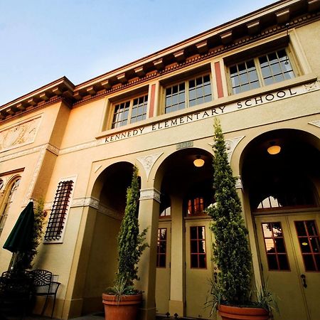 מלון פורטלנד Mcmenamins Kennedy School מראה חיצוני תמונה